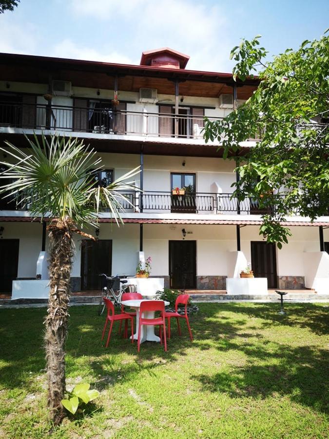 Achillion B&B Paralía Skotínis 外观 照片