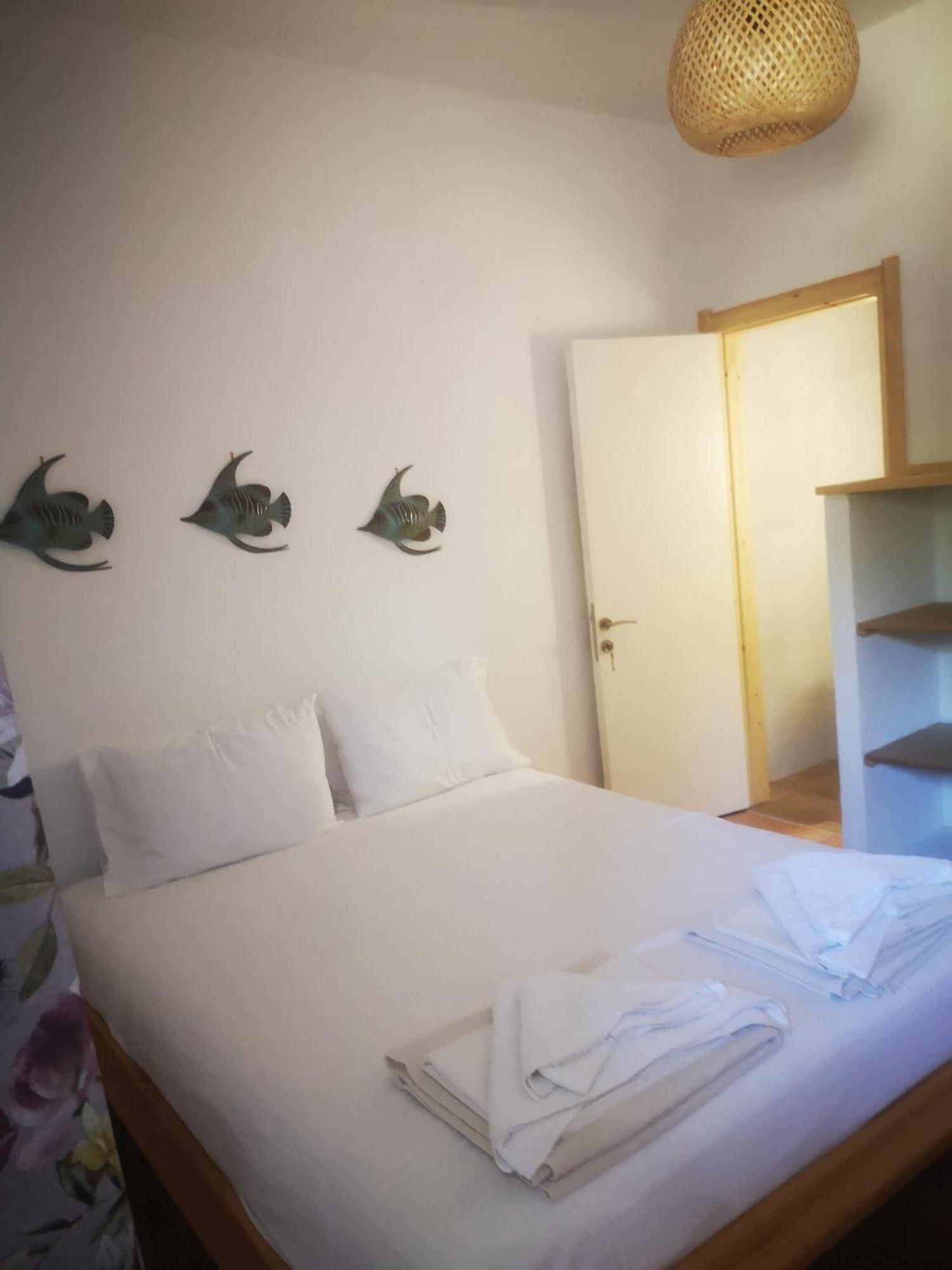 Achillion B&B Paralía Skotínis 外观 照片