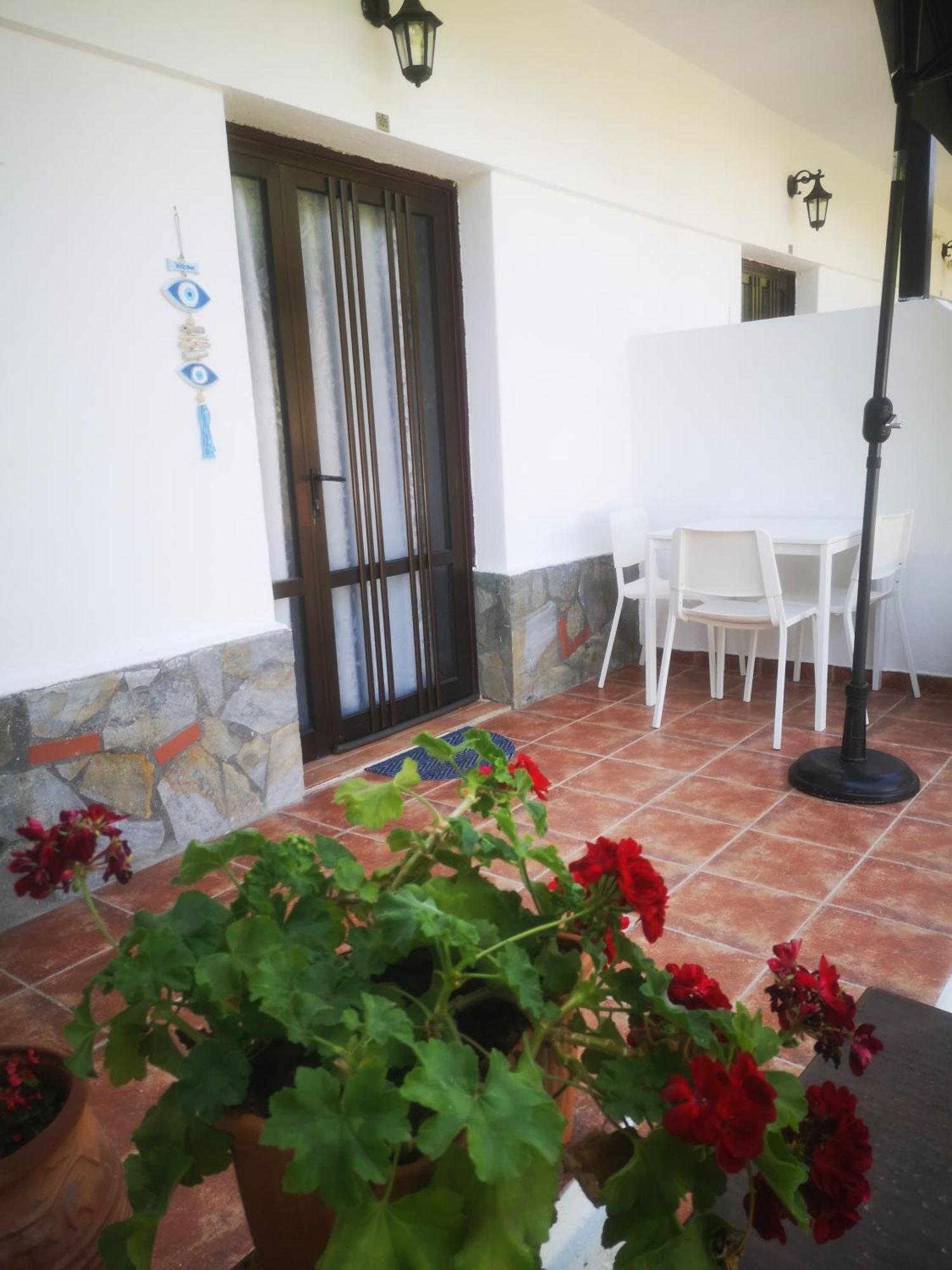 Achillion B&B Paralía Skotínis 外观 照片